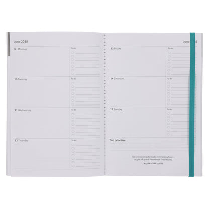 2025 A5 Daily Planner – Twisted Foliage